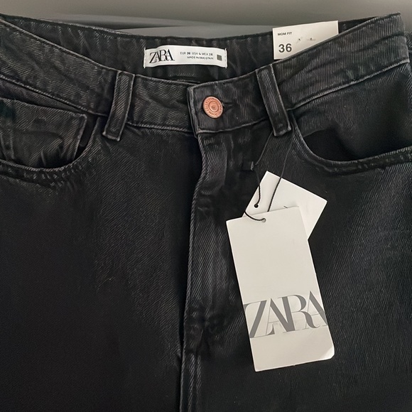 BNWT Black Zara Mom Jeans - Picture 2 of 3